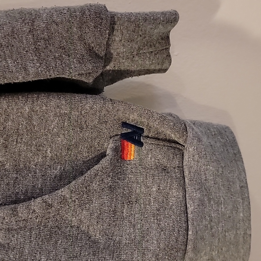 Rare Aviator Nation Kids Size 4 retro stripe with lightening bolt grey hoodie - Picture 4 of 5